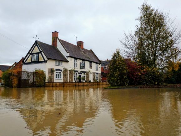 Floods warnings still in place across Warwickshire - The Stratford Observer